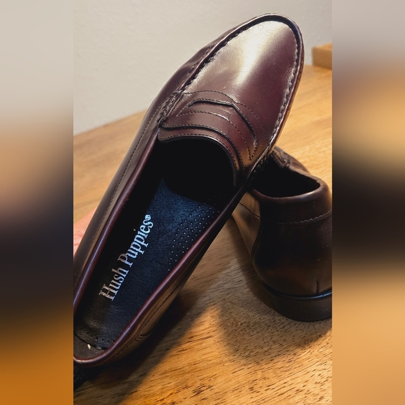 Hush Puppies Unisex Loafers ✨️ - Picture 9 of 10